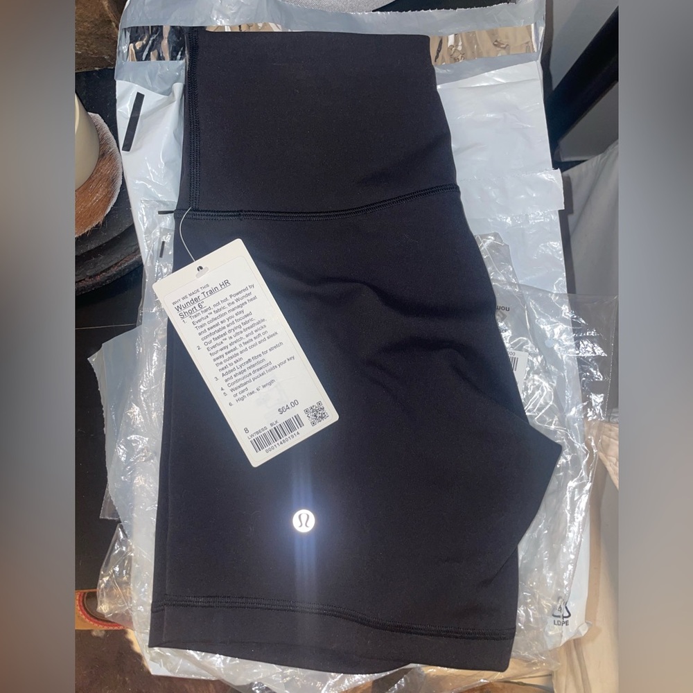 LULULEMON WUNDER TRAIN